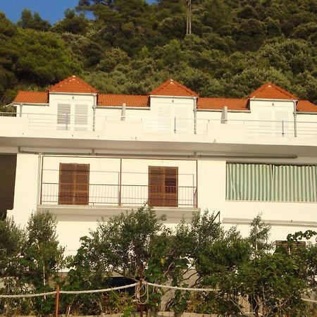 Apartments By The Sea Ubli, Lastovo - 8354 Uble Esterno foto