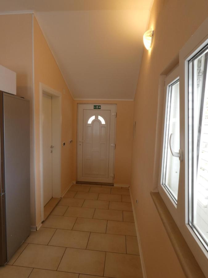 Apartments By The Sea Ubli, Lastovo - 8354 Uble Esterno foto
