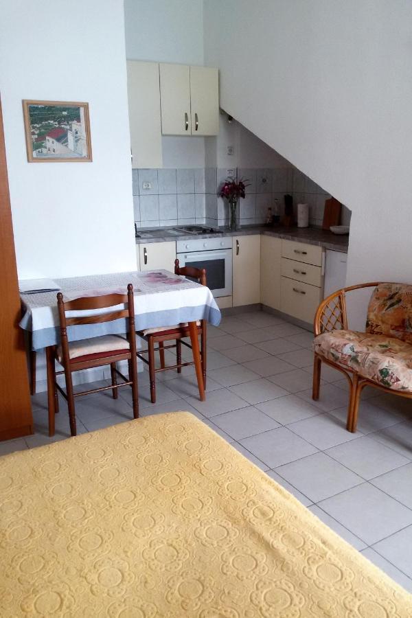 Apartments By The Sea Ubli, Lastovo - 8354 Uble Esterno foto