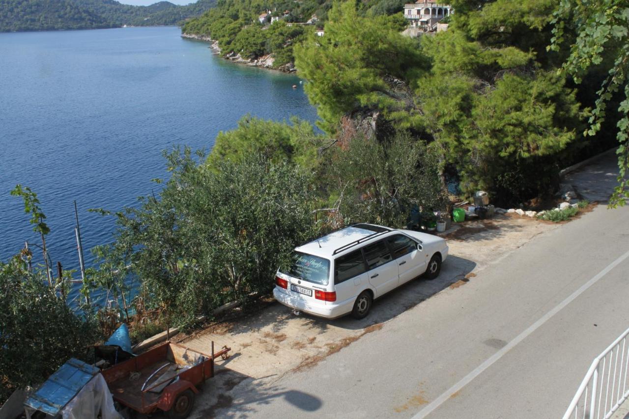 Apartments By The Sea Ubli, Lastovo - 8354 Uble Esterno foto